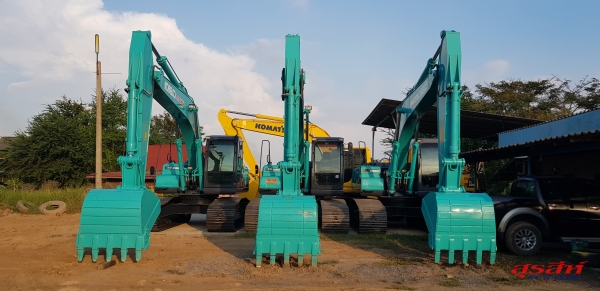 ขายรถแบคโฮ KOBELCO SK200-8 Yn12 SuperXM เวอร์ชั่นสุดท้ายก่อนขึ้นรุ่น 10 ใช้งาน 4 พันชั่วโมง สภาพนางงามจักรวาล