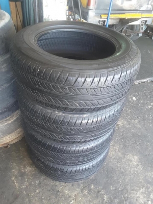 Dunlop PT2 ขนาด 265-65-17 ปี14 สภาพดี สวยๆ 1ชุด Dunlop PT2 ขนาด 265-65-17 ปี14 สภาพดี สวยๆ 1ชุด