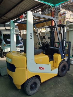 +++ ขายโฟล์คลิฟท์  T.C.M. FD15  ขนาด 1.5  ตัน  เครื่องยนต์ดีเซล  เสา 3 เมตร  เกียร์ออโตเมติค  ยางตันครับ