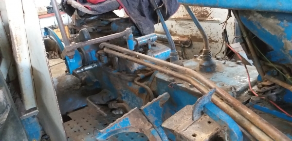 ขายรถไถฟอร์ด6610