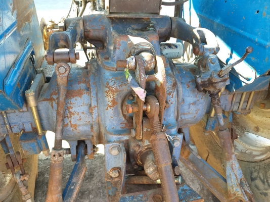 ขายรถไถฟอร์ด 6600