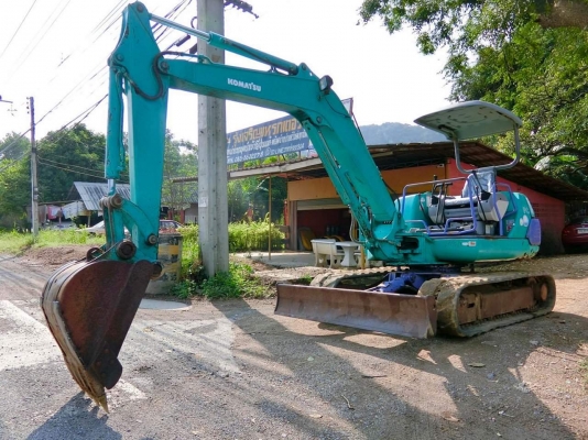 ขายรถขุดยี่ห้อ : KOMATSU แบบ : PC40-7E สภาพสวยเดิม ชั่วโมงการทำงาน 3,267 ชม. เปลี่ยนใส่แทรกเหล็กมือ1ให้ใหม่ รถเก่านอกแท้มีเอกสารใบอินซอย เครื่องดีระบบดี ช่วงล่างแน่น รถพร้อมลงงาน ‼️ สนใจติดต่อ 099-907-9273  กิ๊ฟ กมลชนก สนใจติดต่อ 099-907-3356  ช่างบัง  ID
