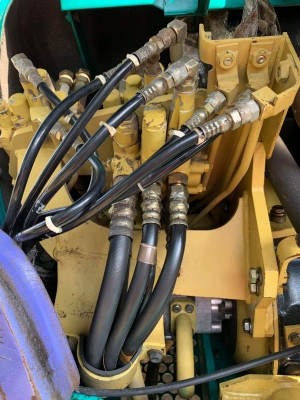 ขายรถขุดยี่ห้อ : KOMATSU แบบ : PC40-7E สภาพสวยเดิม ชั่วโมงการทำงาน 3,267 ชม. เปลี่ยนใส่แทรกเหล็กมือ1ให้ใหม่ รถเก่านอกแท้มีเอกสารใบอินซอย เครื่องดีระบบดี ช่วงล่างแน่น รถพร้อมลงงาน ‼️ สนใจติดต่อ 099-907-9273  กิ๊ฟ กมลชนก สนใจติดต่อ 099-907-3356  ช่างบัง  ID