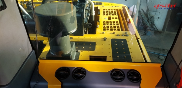 ขายรถแบคโฮ KOMATSU PC200-8MO ซีเรียลสูง กล้องหลัง กรองอากาศหลัง ใช้งานเพียง 5 พันชั่วโมง สภาพนางฟ้า ขายรถแบคโฮ KOMATSU PC200-8MO ซีเรียลสูง กล้องหลัง กรองอากาศหลัง ใช้งานเพียง 5 พันชั่วโมง สภาพนางฟ้า