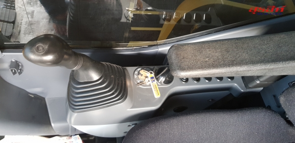 ขายรถแบคโฮ KOMATSU PC200-8MO ซีเรียลสูง กล้องหลัง กรองอากาศหลัง ใช้งานเพียง 5 พันชั่วโมง สภาพนางฟ้า ขายรถแบคโฮ KOMATSU PC200-8MO ซีเรียลสูง กล้องหลัง กรองอากาศหลัง ใช้งานเพียง 5 พันชั่วโมง สภาพนางฟ้า