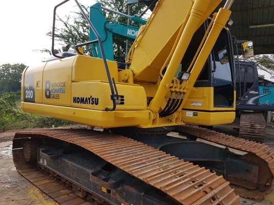 ขายด่วน!! Komatsu PC200-8 MO สภาพนางฟ้าค่ะ