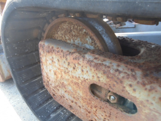 ขายรถขุดIHI IS-55UX เครื่องยนต์ ISUZU - 3AB1 ขนาด 3 สูบ คอนโทรลน้ำมัน ปั้มนิ้ว แทรคยาง มีใบมีด รถเก่านอก มีเอกสาร