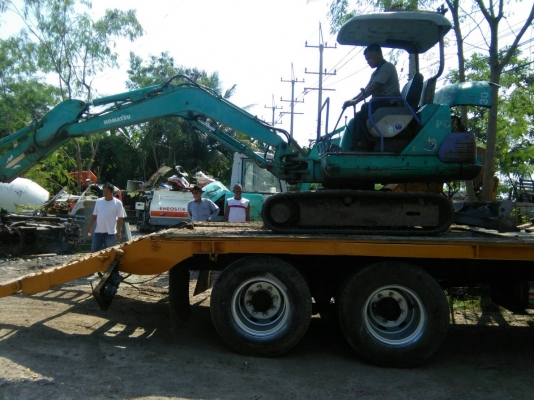 Tractor-backhoe ส่ง รถขุด แบคโฮ PC 30-7 พร้อมหัวเจาะ กระแทก ในตัว แทร็กยางไปสมุทรสงคราม ขอบคุณมากครับ