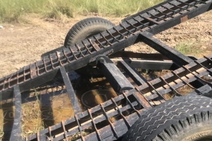 ขายด่วน สาลี่ลาก แบคโฮ pc30 ระบบ ยกเท ได้ เพลาใหญ่ ยางรถเอฟ ขาย 35000 บาท