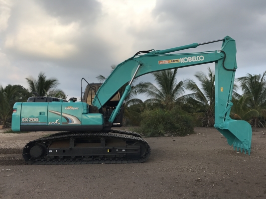 ขายKOBELCO SK200-8 Super-XM 6000 ชั่วโมง สภาพสวยๆพร้อมใช้งาน สนใจติดต่อโดยตรง 081-4283210