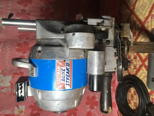 เครื่องตัดผ้า eastman 8นิ้ว