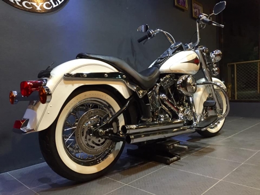 FLSTC Heritage Softail Classic ปี2000 FLSTC Heritage Softail Classic ปี2000