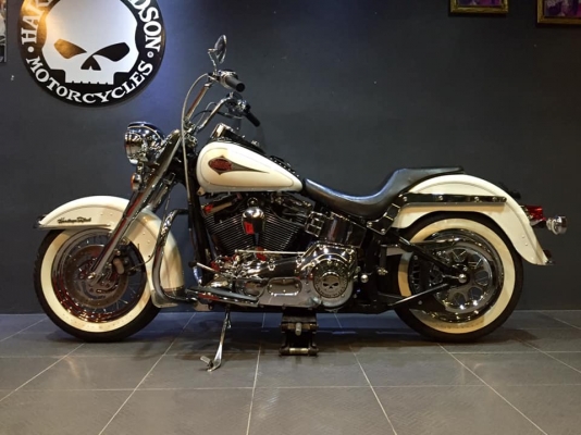 FLSTC Heritage Softail Classic ปี2000 FLSTC Heritage Softail Classic ปี2000