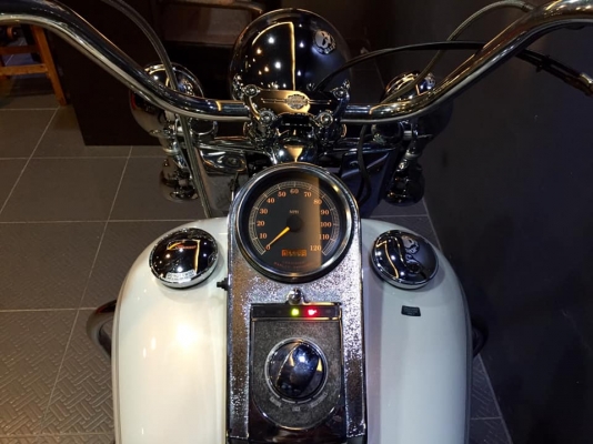 FLSTC Heritage Softail Classic ปี2000 FLSTC Heritage Softail Classic ปี2000