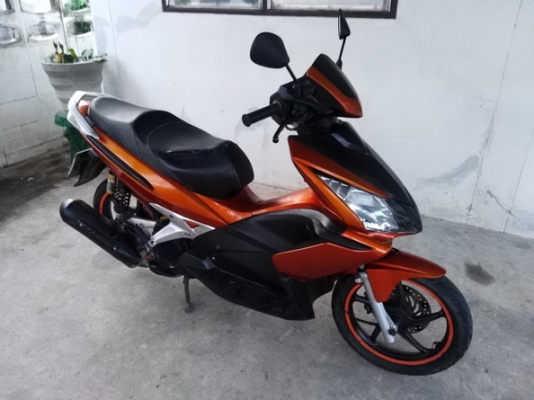 ขายHonda Airblade ปี50 ล้อแม็ก คอมบายเบรค ราคาเบาๆ ขายHonda Airblade ปี50 ล้อแม็ก คอมบายเบรค ราคาเบาๆ