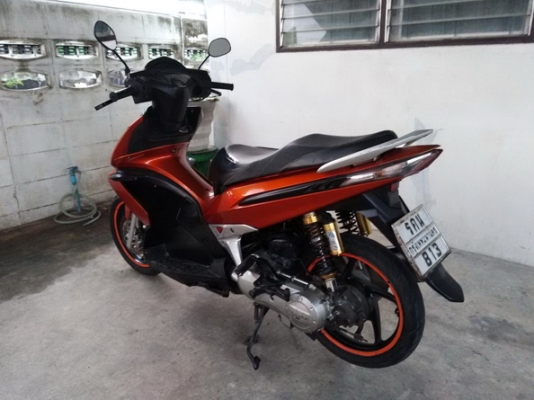 ขายHonda Airblade ปี50 ล้อแม็ก คอมบายเบรค ราคาเบาๆ ขายHonda Airblade ปี50 ล้อแม็ก คอมบายเบรค ราคาเบาๆ