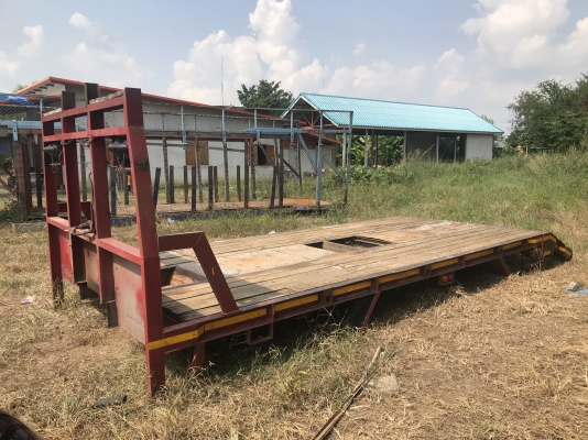 ขายกะบะบรรทุกแม็คโคร200ได้หรือรถเกี่ยวก็ได้ ราคา59000อยู่กำแพงเพชร  0988500292