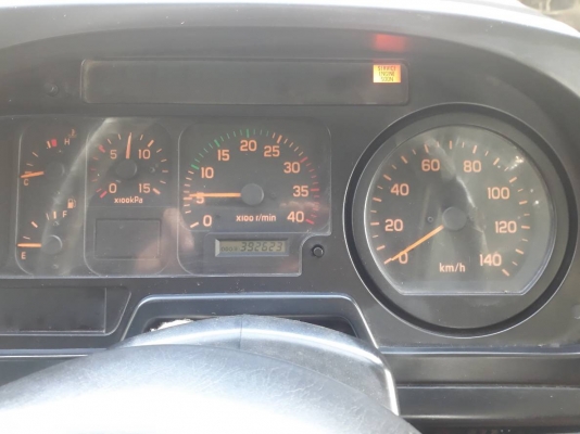 ขายครับ อีสุ เดก้า 6ล้อ เครื่อง200 แรง ปี48 ยุโร 2 หัวชัชชี. ยาว 7.2 ม. สวยเดิม ราคา 680,000 สนใจ 089-5367218 081-4252943