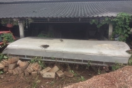 ขายหลังคา 6 ล้อ ย. 5 ม. ราคา 8,000 บาท สนใจ  081-4252943 089-5367218