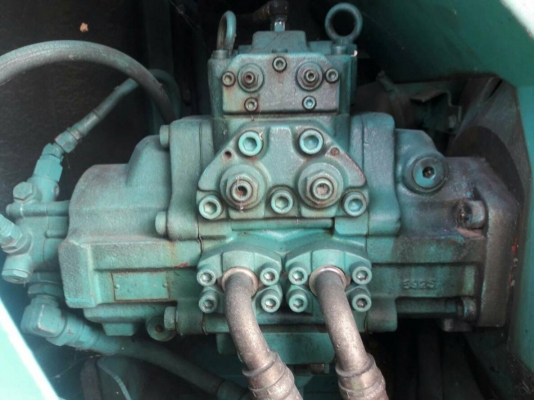 ขายจ้า..KOBELCO SK120-3  มาร์คไฟว์   ซุปเปอร์  เก่านอกแท้   สภาพสวย  8,xxx  ชั่วโมง  พร้อมใช้  โทร  089-3818694   จ๊อย