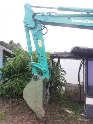 ขายจ้า..KOMATSU  PC40-7  เก่านอกแท้  สภาพสวย  มีลายแย๊ก  เครื่องปั๊มดี  พร้อมใช้  โทร  089-3818694  จ๊อย