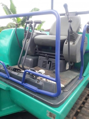 ขายจ้า..KOMATSU  PC40-7  เก่านอกแท้  สภาพสวย  มีลายแย๊ก  เครื่องปั๊มดี  พร้อมใช้  โทร  089-3818694  จ๊อย