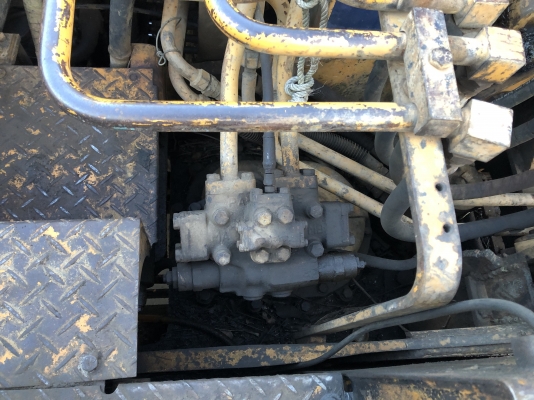 ขายแมคโคKOMATSU 120-1 บูมยาว ขายแมคโคKOMATSU 120-1 บูมยาว