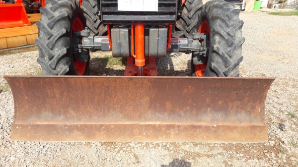 ขายรถแทรกเตอร์มือสอง