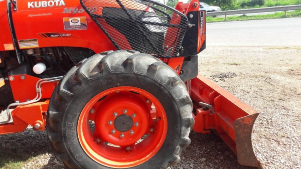 ขายรถแทรกเตอร์มือสอง