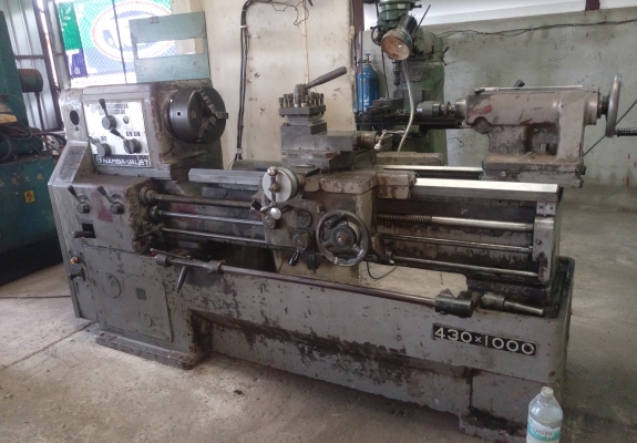 ขายเครื่องกลึงญี่ปุ่น6ฟุตถอดคอม้าได้