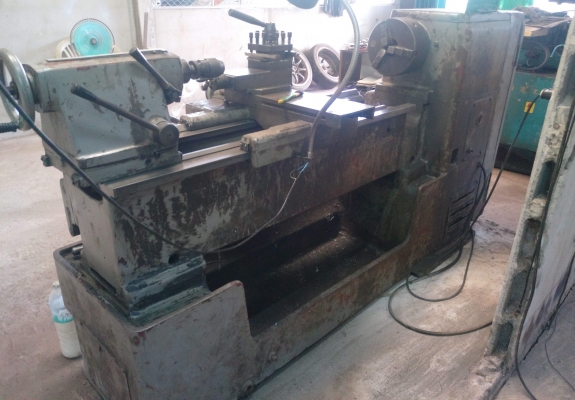 ขายเครื่องกลึงญี่ปุ่น6ฟุตถอดคอม้าได้