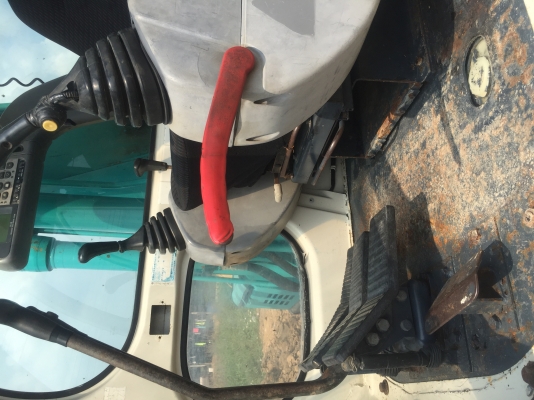 ขายคับรถขุดKobelco มาคไฟสภาพใช้งานน้อยเอกสารชุดจดทะเบียน ขายคับรถขุดKobelco มาคไฟสภาพใช้งานน้อยเอกสารชุดจดทะเบียน