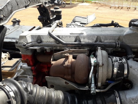 Hino FM8J เครื่อง 251 แรง สิบล้อหัวครัซซี สองเพลา มีระบบลากพ่วง #จะติดตั้งดัมพ์สามมิตรใหม่หรือกระบะล่อง มีสองคัน ปี 55 กับ ปี 57 สวยพร้อมใช้งาน #ราคาขายหัวครัซซี 1,600,000 บาท