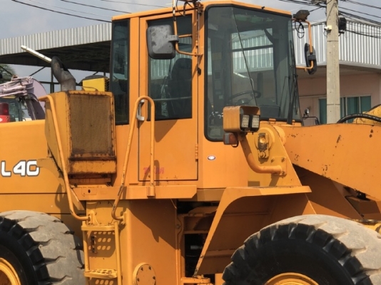 ขายรถตักล้อยาง TCM L40 แขนยาวพิเศษ นำเข้าเองจากญี่ปุ่น สภาพสวยพร้อมใช้ มีVDOการทำงานครับ