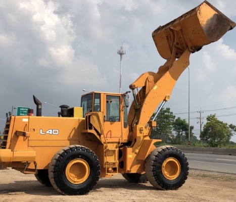 ขายรถตักล้อยาง TCM L40 แขนยาวพิเศษ นำเข้าเองจากญี่ปุ่น สภาพสวยพร้อมใช้ มีVDOการทำงานครับ