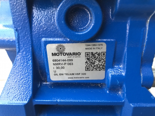 ขายหัวเกียร์ทดรอบ Motovario อัตราทด 1:30 made in Italy ของใหม่ไม่เคยใช้งาน ราคา 1,800 บาท