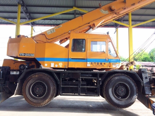 Tadano TR250M-5 รถเครน ขนาด25ตัน ยกสูง35เมตร 4ล้อ รถสภาพสวยและแน่นมาก ราคาคุยกันได้ สนใจติดต่อ0813553478 คุณโย Tadano TR250M-5 รถเครน ขนาด25ตัน ยกสูง35เมตร 4ล้อ รถสภาพสวยและแน่นมาก ราคาคุยกันได้ สนใจติดต่อ0813553478 คุณโย