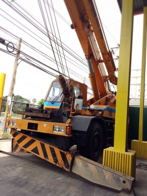 Tadano TR250M-5 รถเครน ขนาด25ตัน ยกสูง35เมตร 4ล้อ รถสภาพสวยและแน่นมาก ราคาคุยกันได้ สนใจติดต่อ0813553478 คุณโย Tadano TR250M-5 รถเครน ขนาด25ตัน ยกสูง35เมตร 4ล้อ รถสภาพสวยและแน่นมาก ราคาคุยกันได้ สนใจติดต่อ0813553478 คุณโย