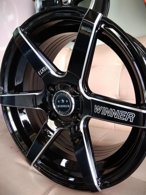 แม็กใหม่ขอบ 15 ราคา 8500 พร้อมยาง 13500 บาท ของแถมครบ