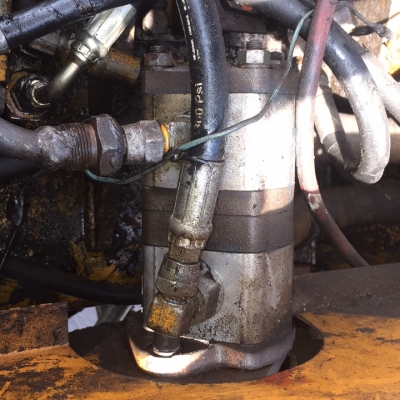 แบคโฮPc25 ราคา49000. ขายตาสภาพโทร085-4626640