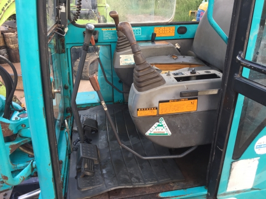 ขายรถขุดเล็กเก่าญี่ปุ่นยอดนิยม KUBOTA คูโบต้า k25. เทียบเท่าpc30 มีเก๋งสวยๆเดิมๆ365,000