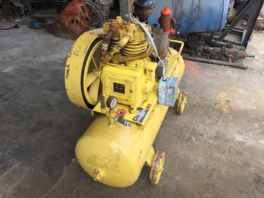 ขายปั้มลม ฟูจิ 3แรง มอเตอร์3สายเก่าญี่ปุ่นไม่เคยใช้งานในไทย สวยๆเลยครับ33,000บาท