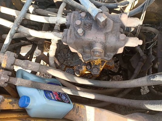 ขายแบคโฮ KOMATSU 200 รุ่น 5