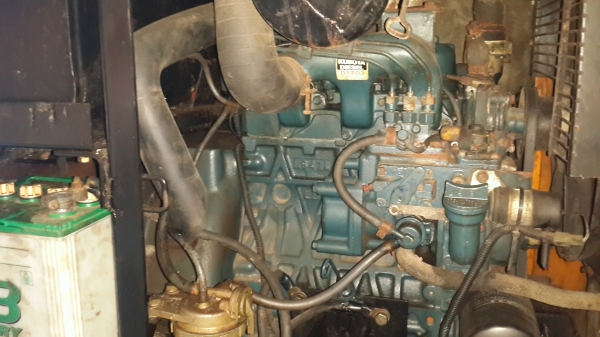 ขาเครื่องปันไฟ. Denyo  15 KVA. ไฟ 220 V