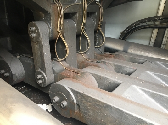 ขายเครื่องฉีดพลาสติก ขนาด 650 ตัน สภาพป้ายแดง ฉีดแม่พิมพ์เดียวไม่เคยเปลี่ยนพิมพ์ ขายเครื่องฉีดพลาสติก ขนาด 650 ตัน สภาพป้ายแดง ฉีดแม่พิมพ์เดียวไม่เคยเปลี่ยนพิมพ์