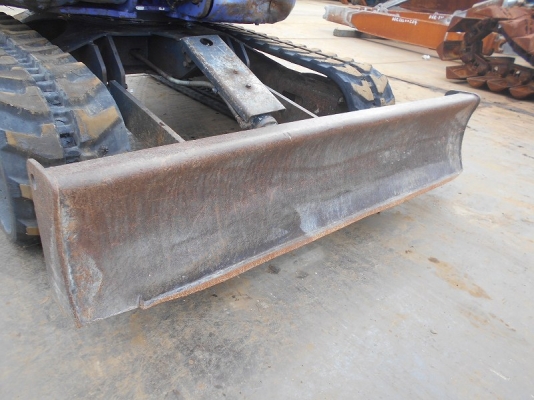 ขายรถขุด ยี่ห้อ KOMATSU รุ่น PC30UU-3