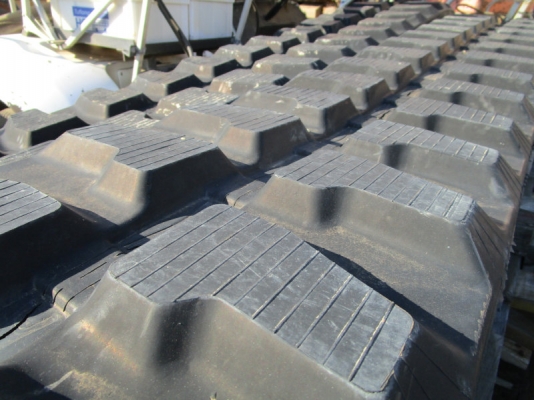 ขายรถขุด ยี่ห้อ KOMATSU รุ่น PC50UU-2 ขายรถขุด ยี่ห้อ KOMATSU รุ่น PC50UU-2