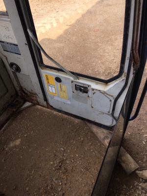 #ขายหัวเก๋งเก่านอก   ใส่รถขุด : KOBELCO SK024 ,SK027 ,SK032 ,SK042            ????ราคา. 45,000 บาท???? ☎️ สนใจติดต่อ. 096-3268553 (สถิตย์พันธ์) ???? ID LINE : 0963268553 ร้านรุ่งเจริญแทรกเตอร์. อำเภอพระพุทธบาท. จังหวัดสระบุรี