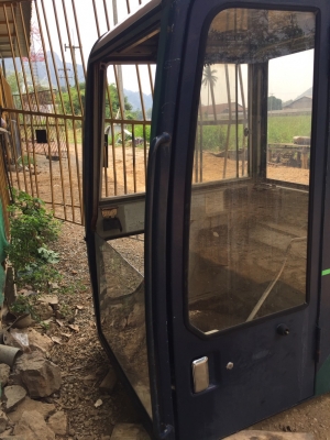 #ขายหัวเก๋งเก่านอก   ใส่รถขุด : KOBELCO SK024 ,SK027 ,SK032 ,SK042            ????ราคา. 45,000 บาท???? ☎️ สนใจติดต่อ. 096-3268553 (สถิตย์พันธ์) ???? ID LINE : 0963268553 ร้านรุ่งเจริญแทรกเตอร์. อำเภอพระพุทธบาท. จังหวัดสระบุรี