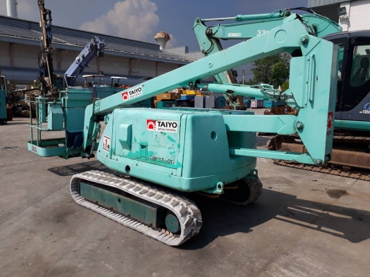 รถกระเช้า ตีนตะขาบ สูง 9.1เมตร รับน้ำหนัก 200 kg MAEDA HF090